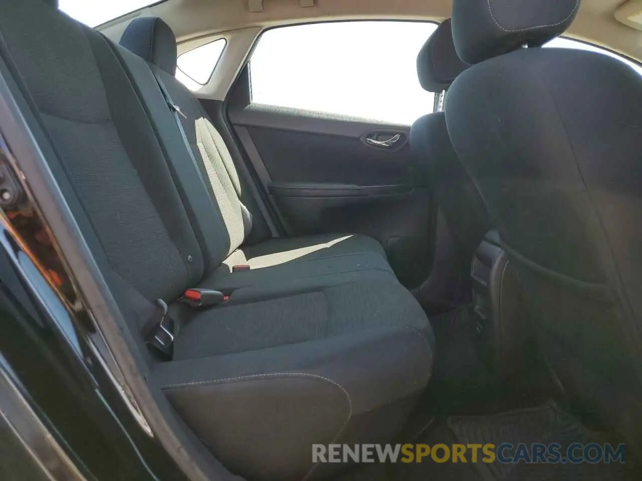 10 fotografías del automóvil dañado 3N1AB7AP4KY322865 NISSAN SENTRA 2019