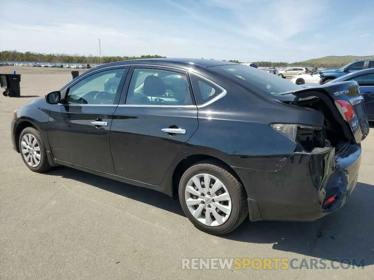 2 fotografías del automóvil dañado 3N1AB7AP4KY322865 NISSAN SENTRA 2019