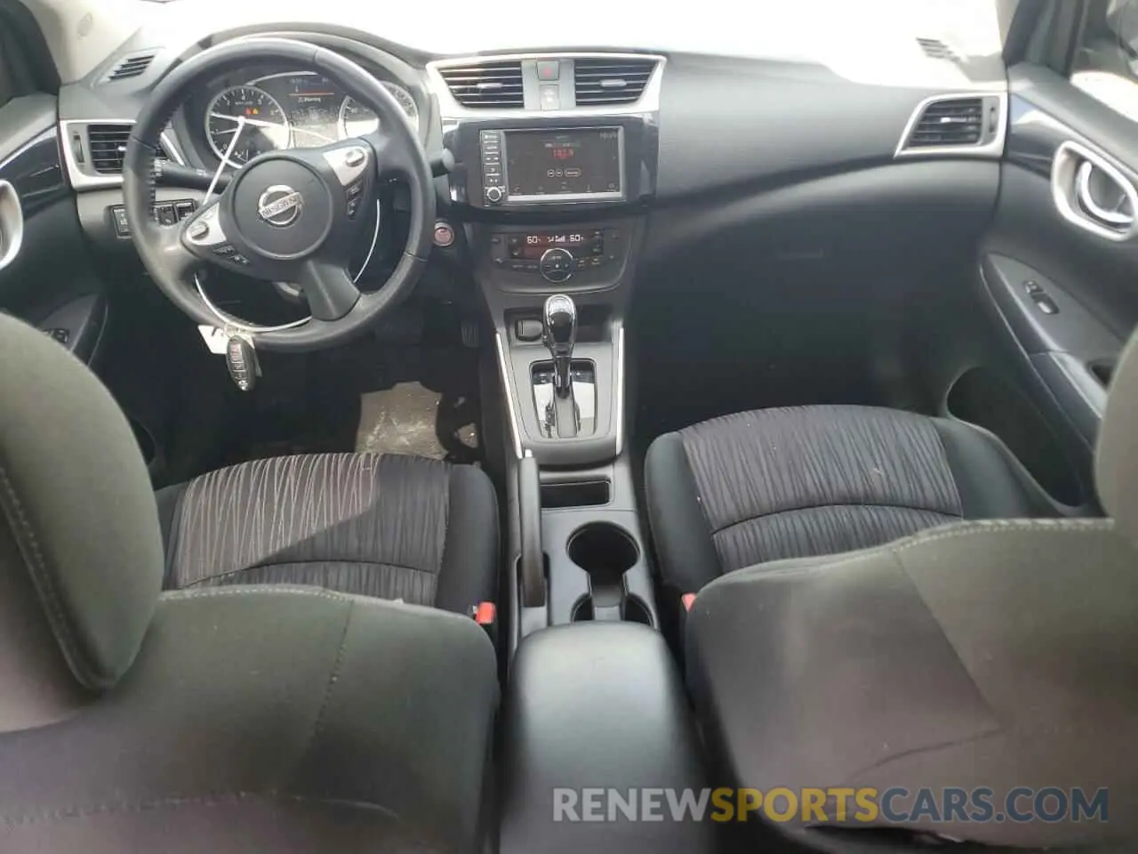 8 fotografías del automóvil dañado 3N1AB7AP4KY326317 NISSAN SENTRA 2019
