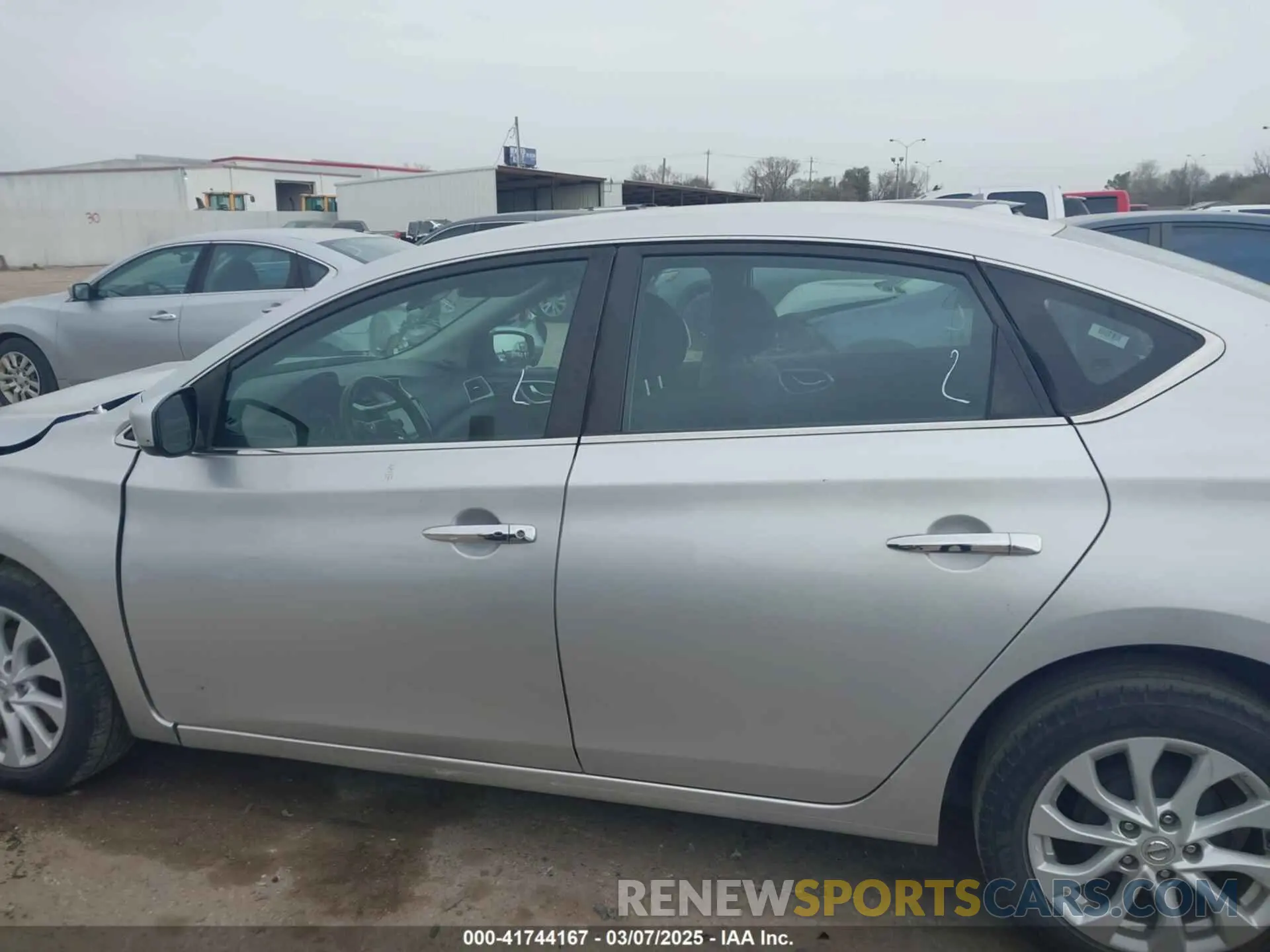 14 fotografías del automóvil dañado 3N1AB7AP4KY327516 NISSAN SENTRA 2019