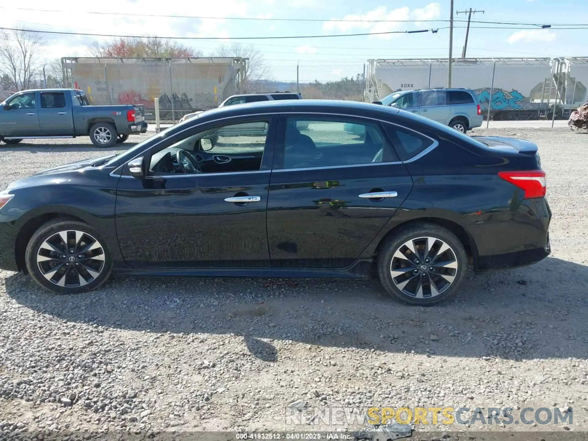 14 fotografías del automóvil dañado 3N1AB7AP4KY339553 NISSAN SENTRA 2019
