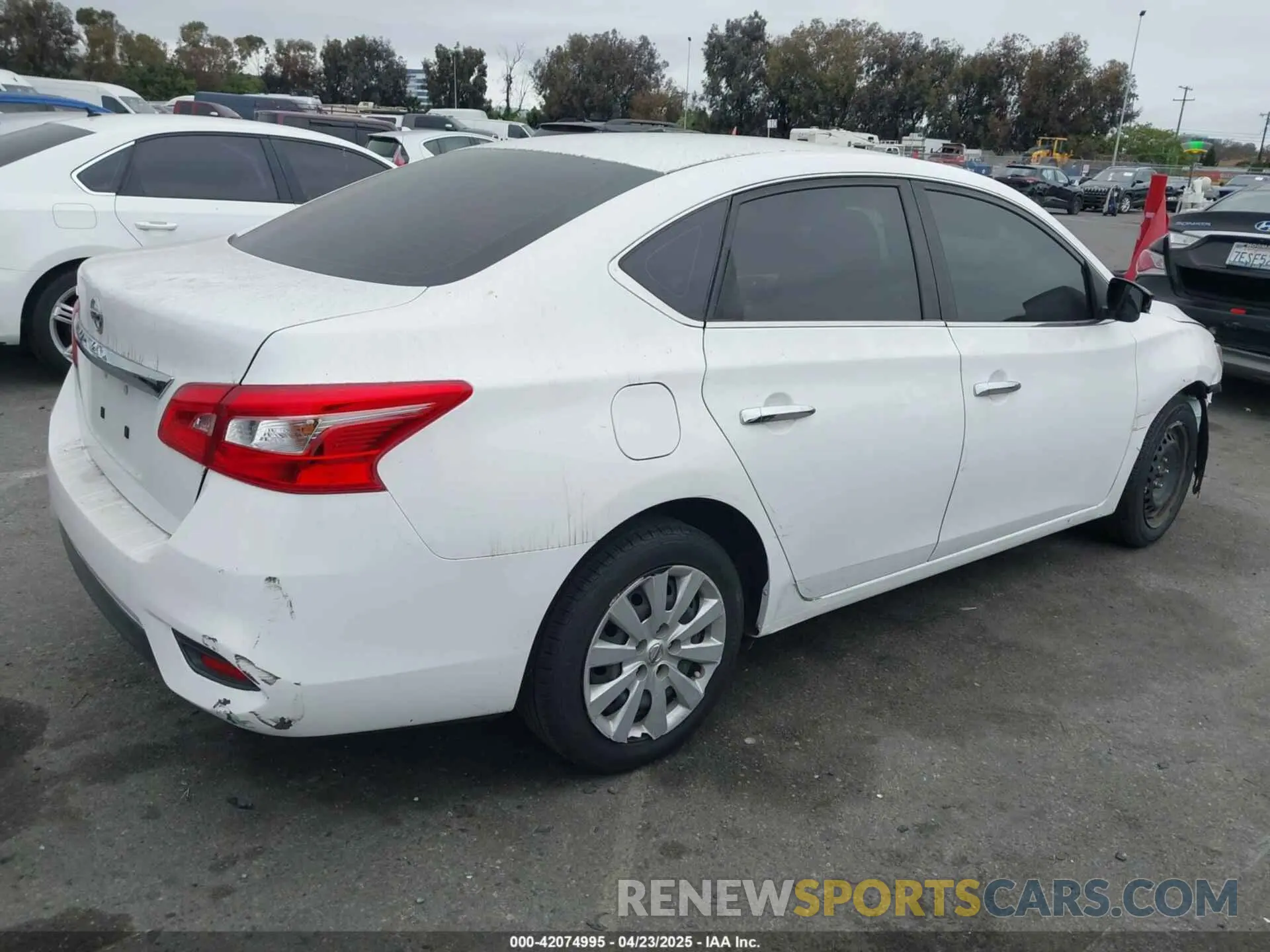 4 fotografías del automóvil dañado 3N1AB7AP4KY345191 NISSAN SENTRA 2019