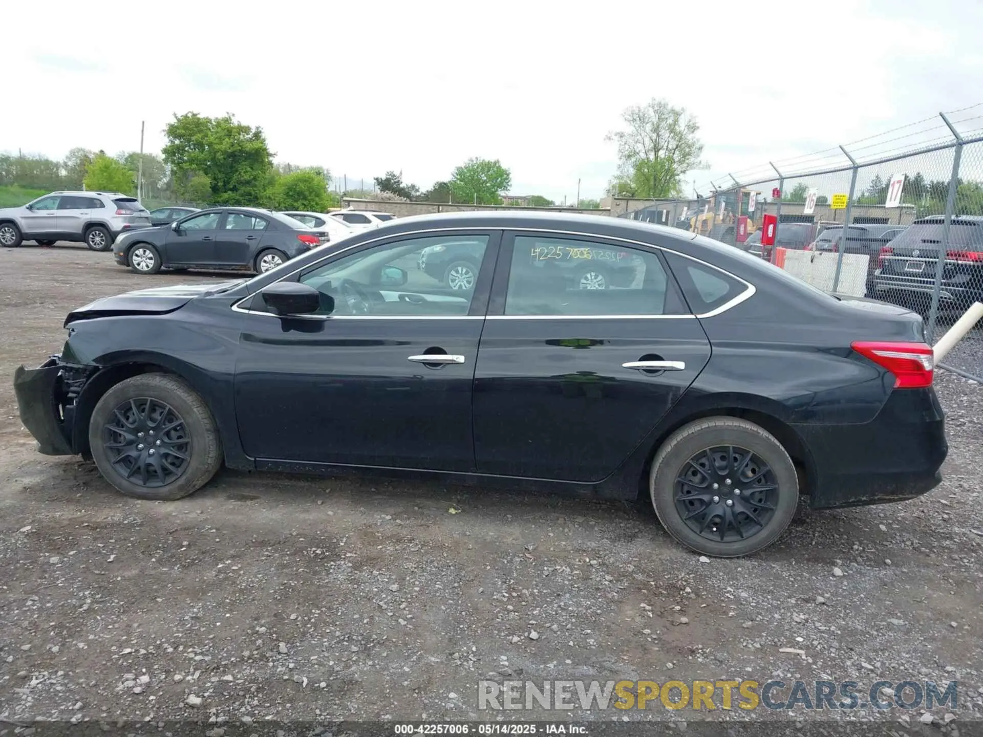 14 fotografías del automóvil dañado 3N1AB7AP4KY363948 NISSAN SENTRA 2019