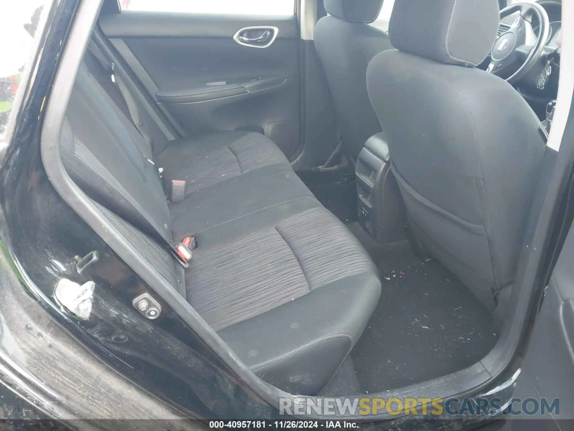 8 fotografías del automóvil dañado 3N1AB7AP4KY397601 NISSAN SENTRA 2019