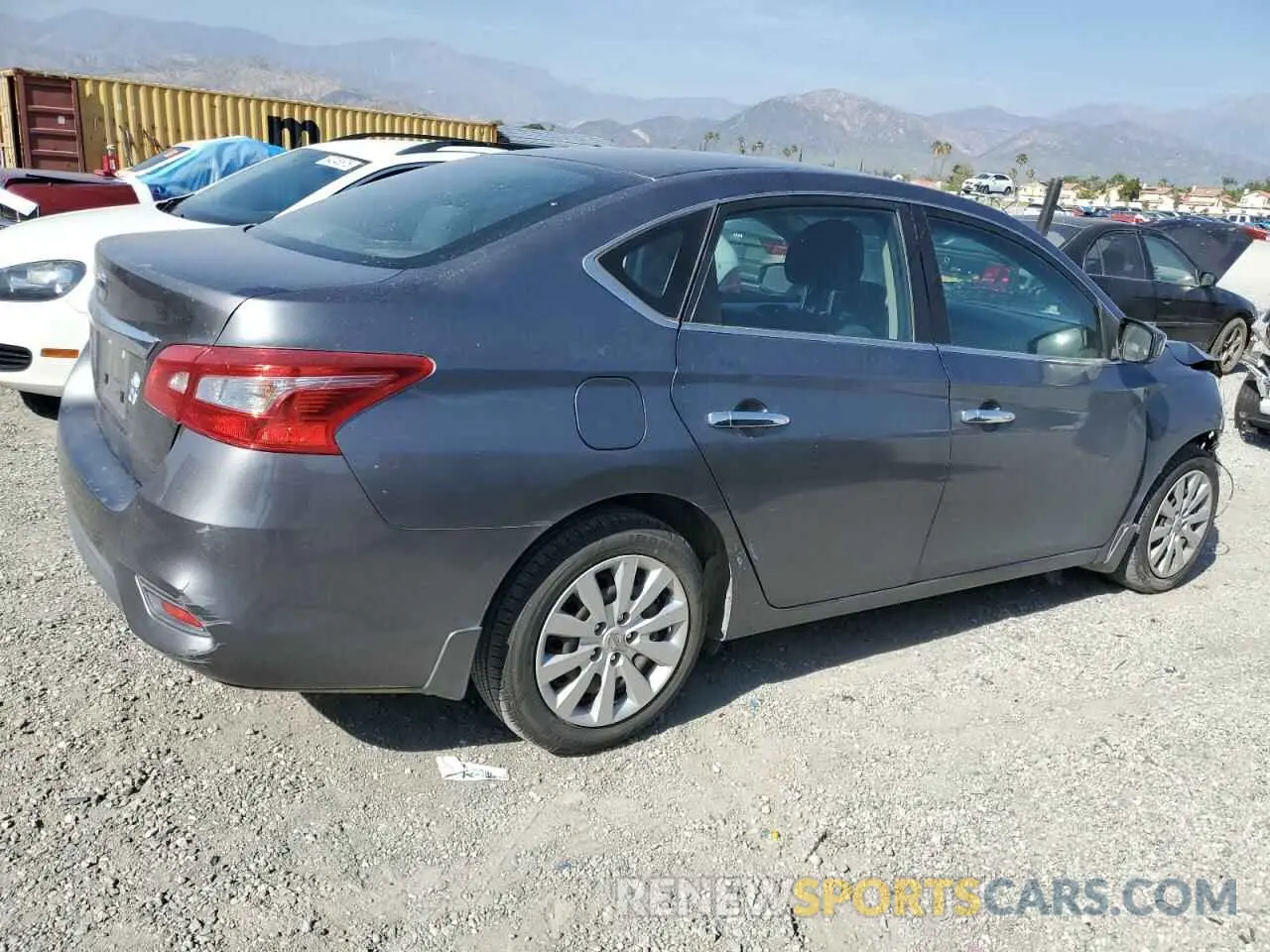 3 fotografías del automóvil dañado 3N1AB7AP4KY402067 NISSAN SENTRA 2019