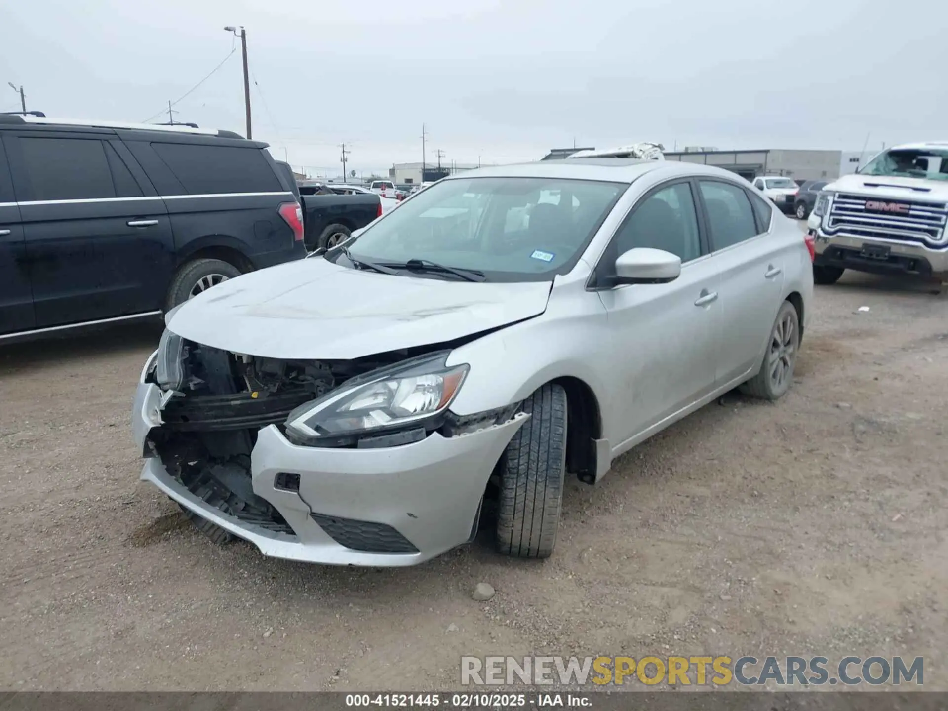 2 fotografías del automóvil dañado 3N1AB7AP4KY412694 NISSAN SENTRA 2019