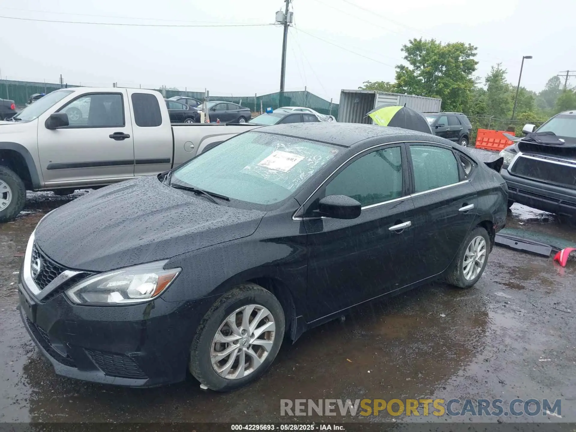 2 fotografías del automóvil dañado 3N1AB7AP4KY417717 NISSAN SENTRA 2019
