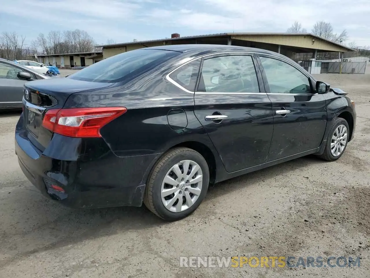 3 fotografías del automóvil dañado 3N1AB7AP4KY436879 NISSAN SENTRA 2019