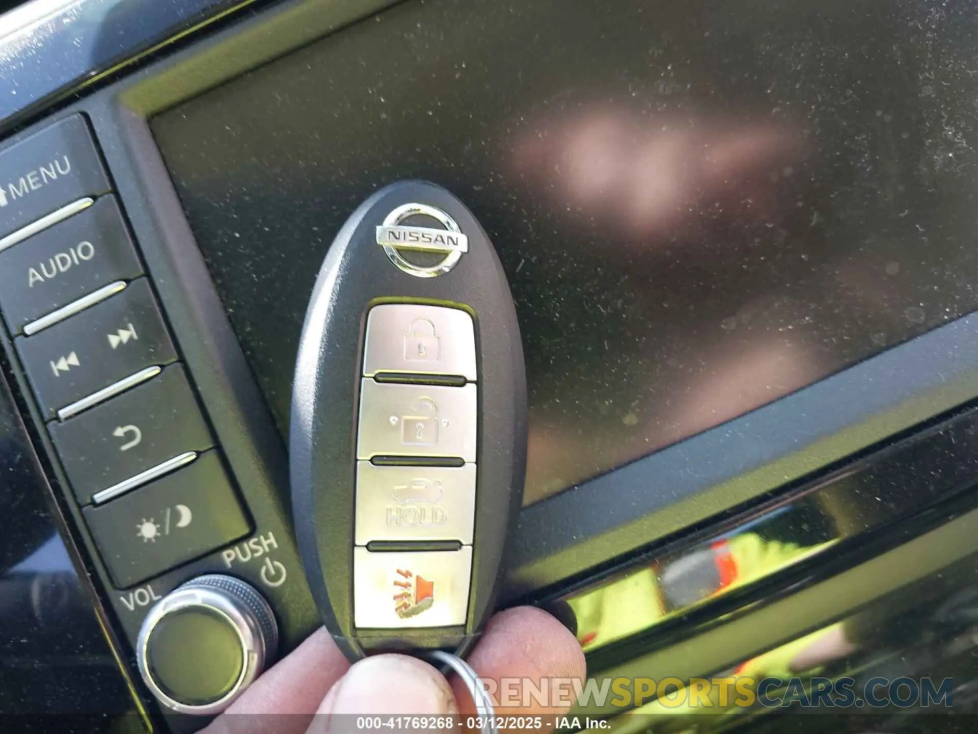 11 fotografías del automóvil dañado 3N1AB7AP4KY443055 NISSAN SENTRA 2019