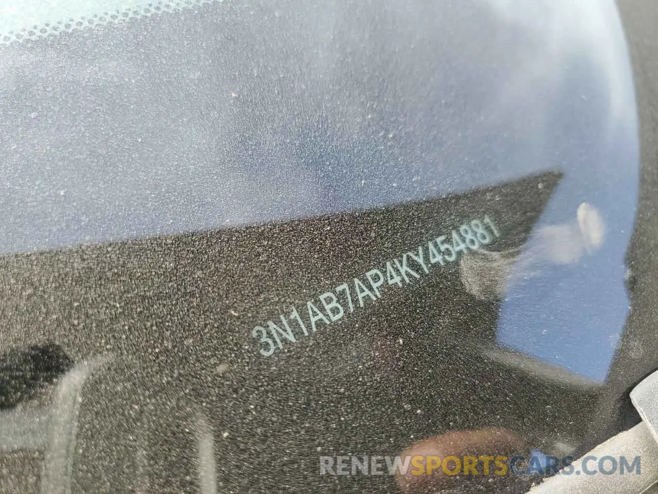 14 fotografías del automóvil dañado 3N1AB7AP4KY454881 NISSAN SENTRA 2019