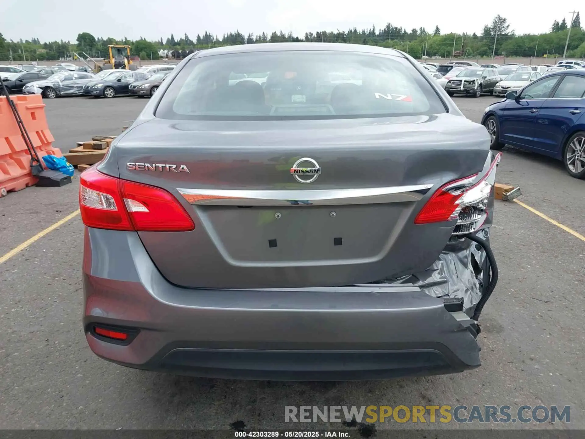 16 fotografías del automóvil dañado 3N1AB7AP4KY456873 NISSAN SENTRA 2019