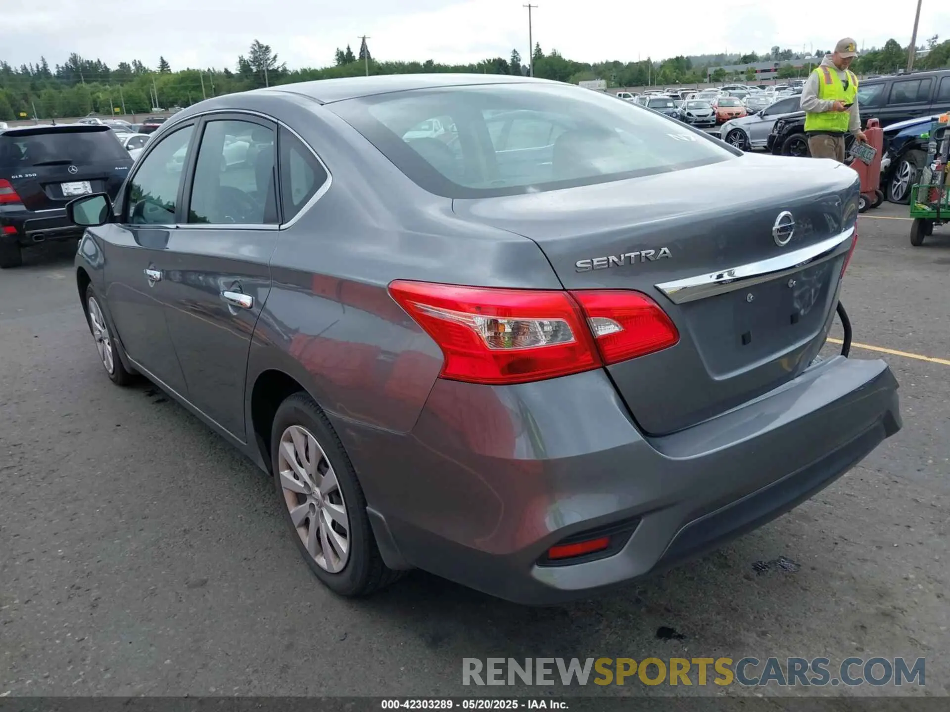 3 fotografías del automóvil dañado 3N1AB7AP4KY456873 NISSAN SENTRA 2019