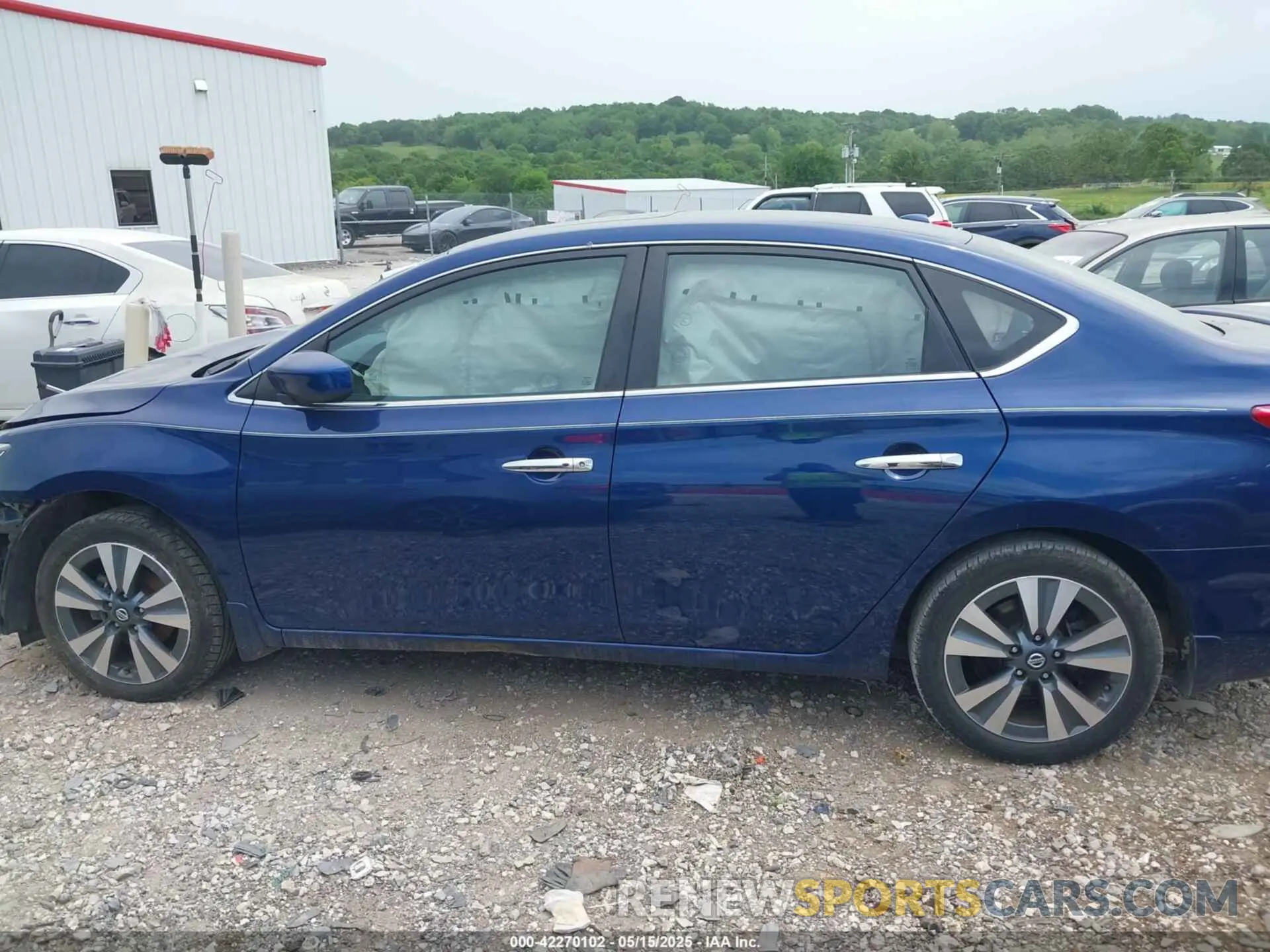 15 fotografías del automóvil dañado 3N1AB7AP4KY457456 NISSAN SENTRA 2019