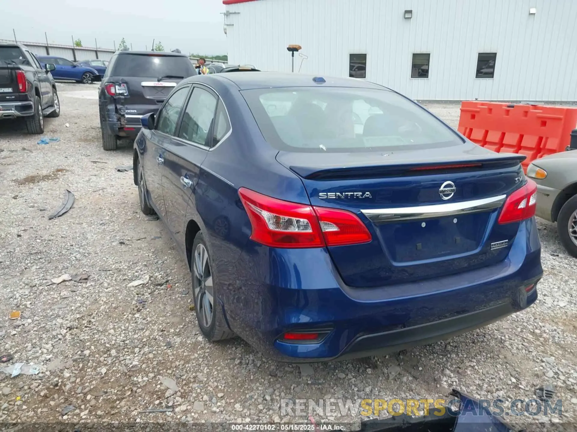 3 fotografías del automóvil dañado 3N1AB7AP4KY457456 NISSAN SENTRA 2019