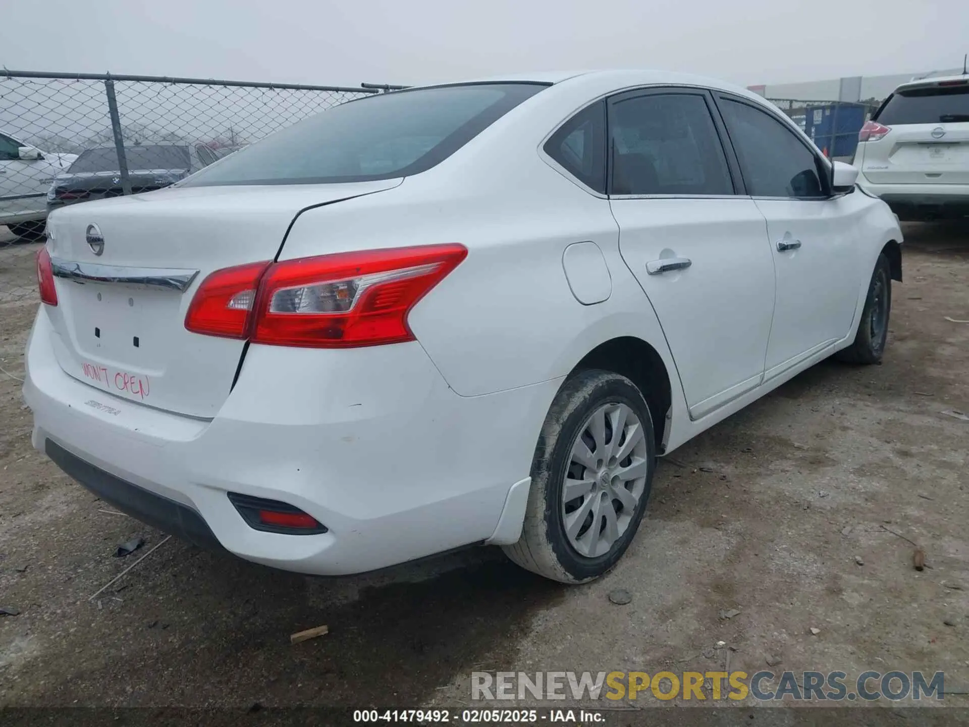 4 fotografías del automóvil dañado 3N1AB7AP5KY203223 NISSAN SENTRA 2019