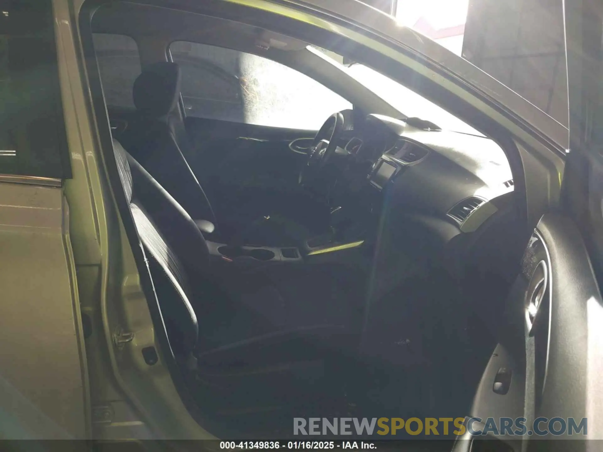 5 fotografías del automóvil dañado 3N1AB7AP5KY256696 NISSAN SENTRA 2019
