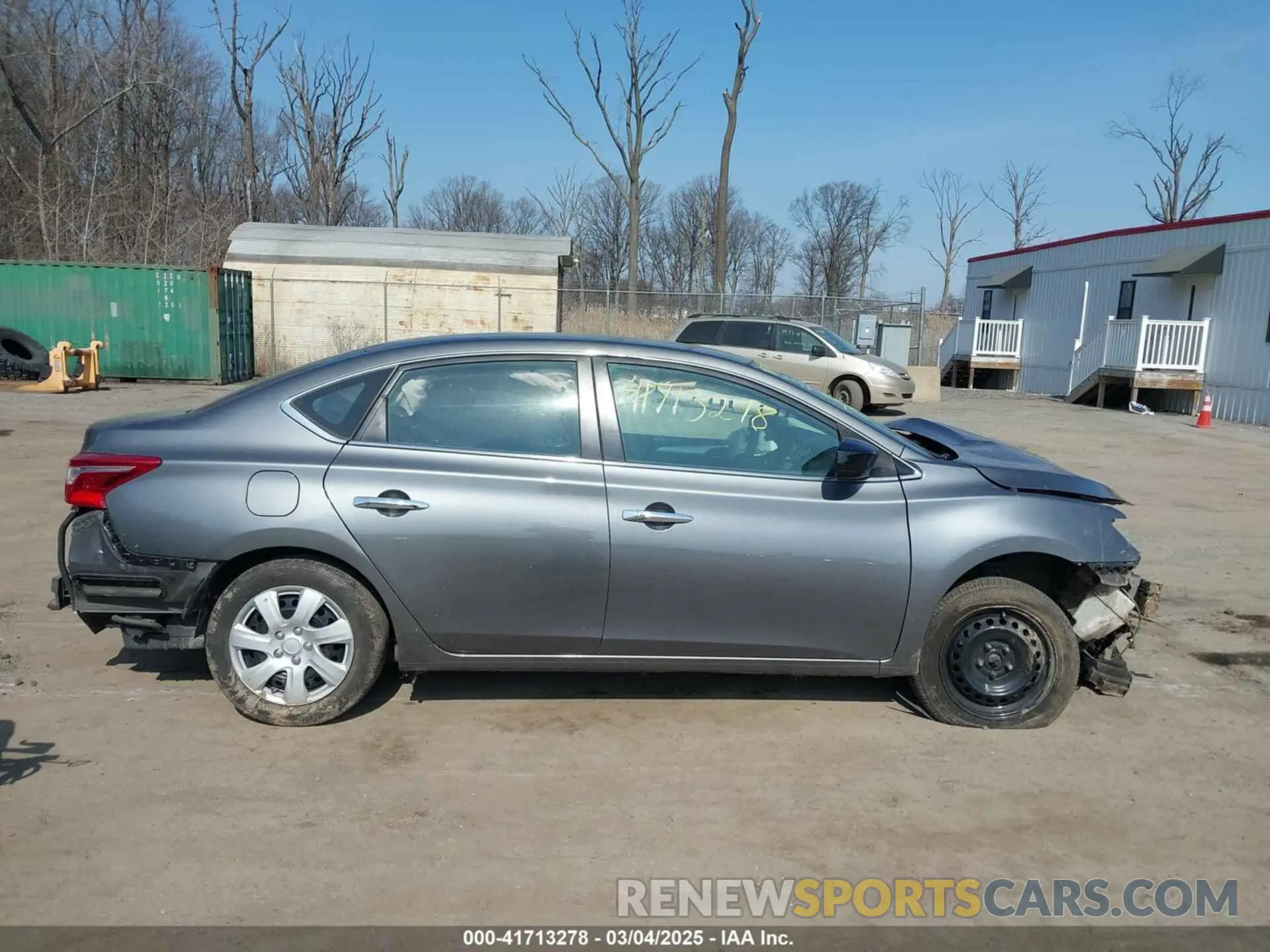 13 fotografías del automóvil dañado 3N1AB7AP5KY258674 NISSAN SENTRA 2019