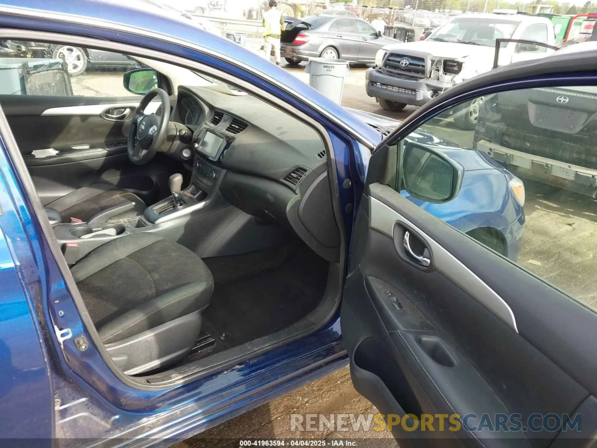 5 fotografías del automóvil dañado 3N1AB7AP5KY302334 NISSAN SENTRA 2019