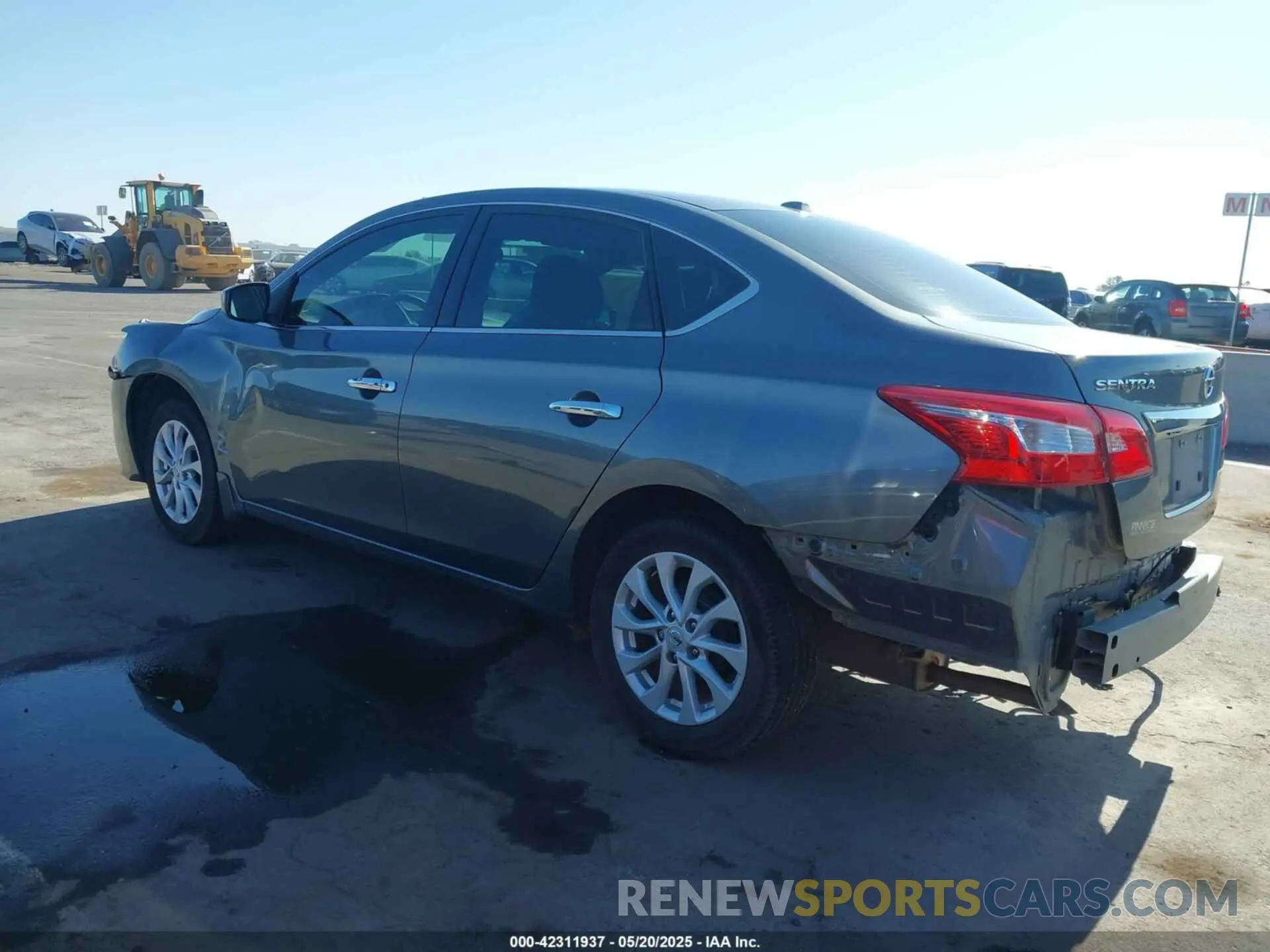 3 fotografías del automóvil dañado 3N1AB7AP5KY312085 NISSAN SENTRA 2019