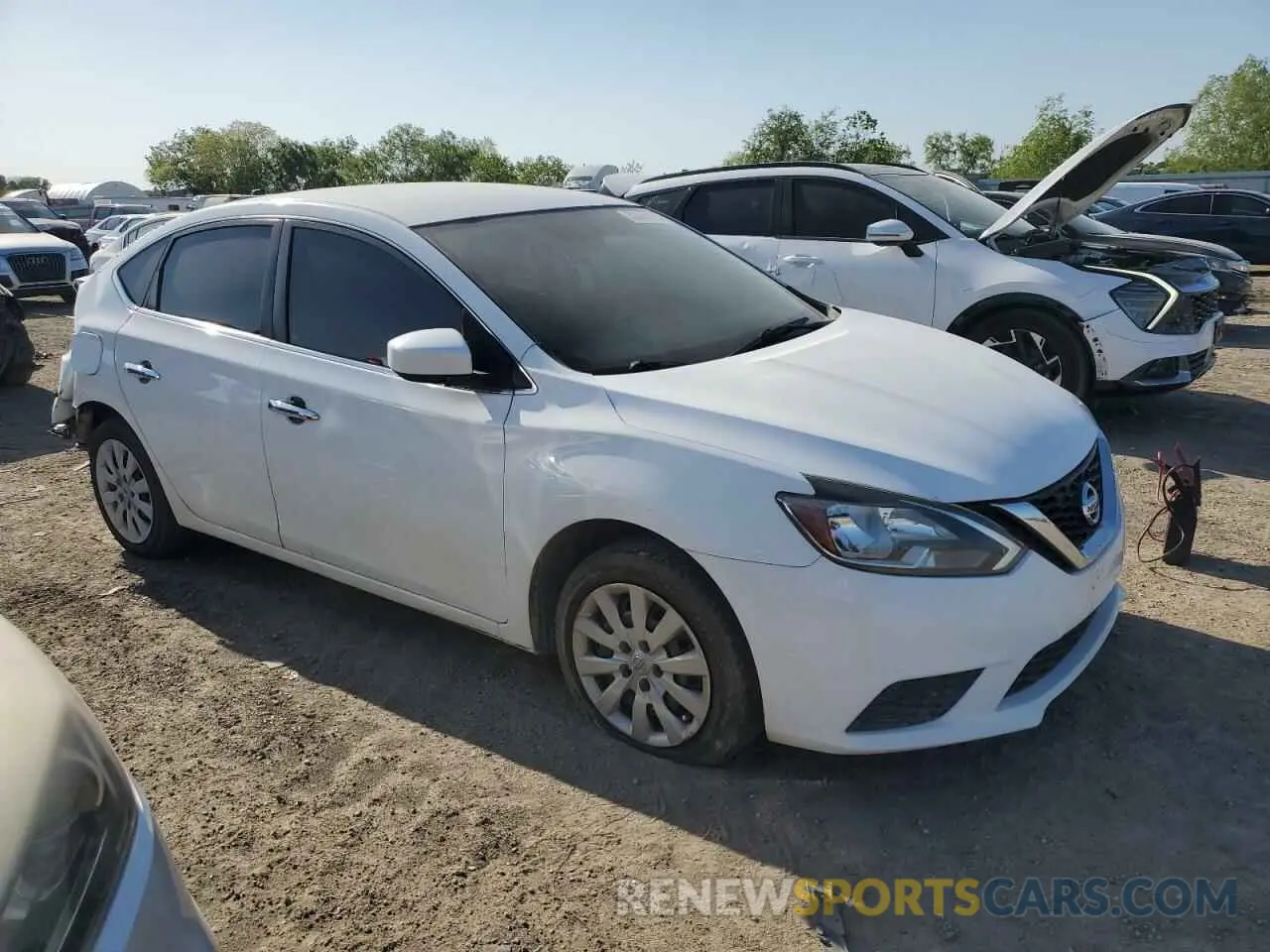 4 fotografías del automóvil dañado 3N1AB7AP5KY318078 NISSAN SENTRA 2019
