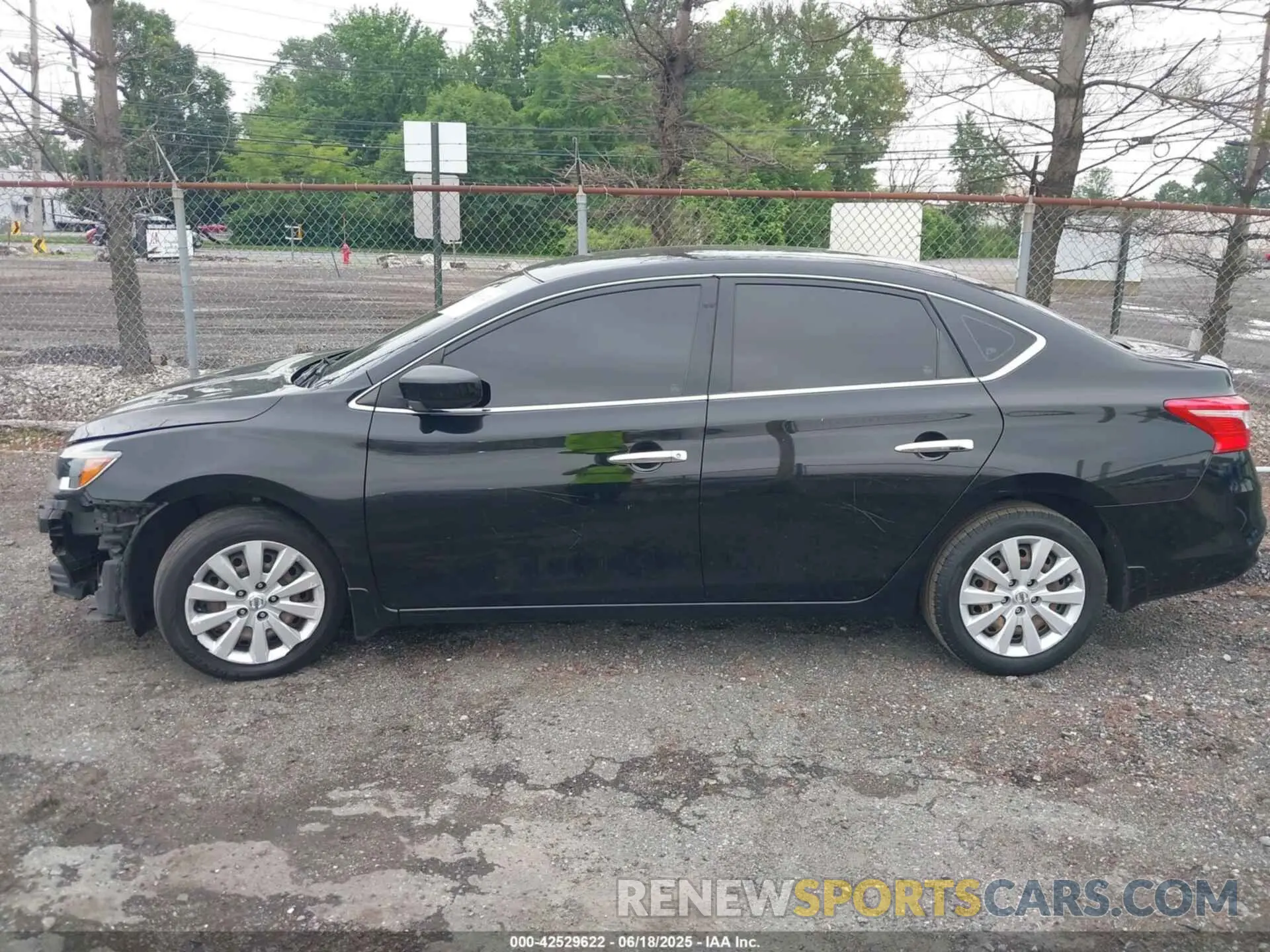 14 fotografías del automóvil dañado 3N1AB7AP5KY325502 NISSAN SENTRA 2019
