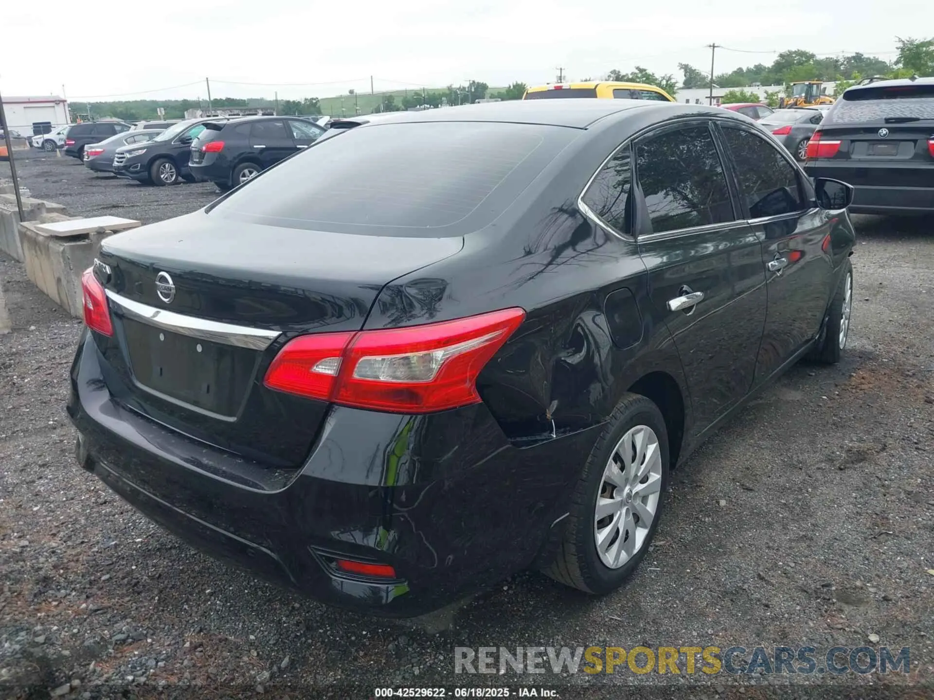 4 fotografías del automóvil dañado 3N1AB7AP5KY325502 NISSAN SENTRA 2019