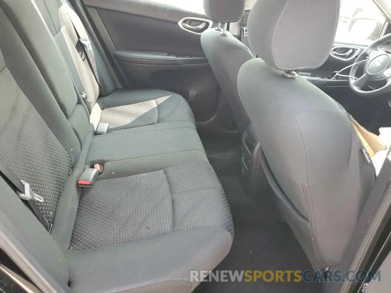 10 fotografías del automóvil dañado 3N1AB7AP5KY344311 NISSAN SENTRA 2019