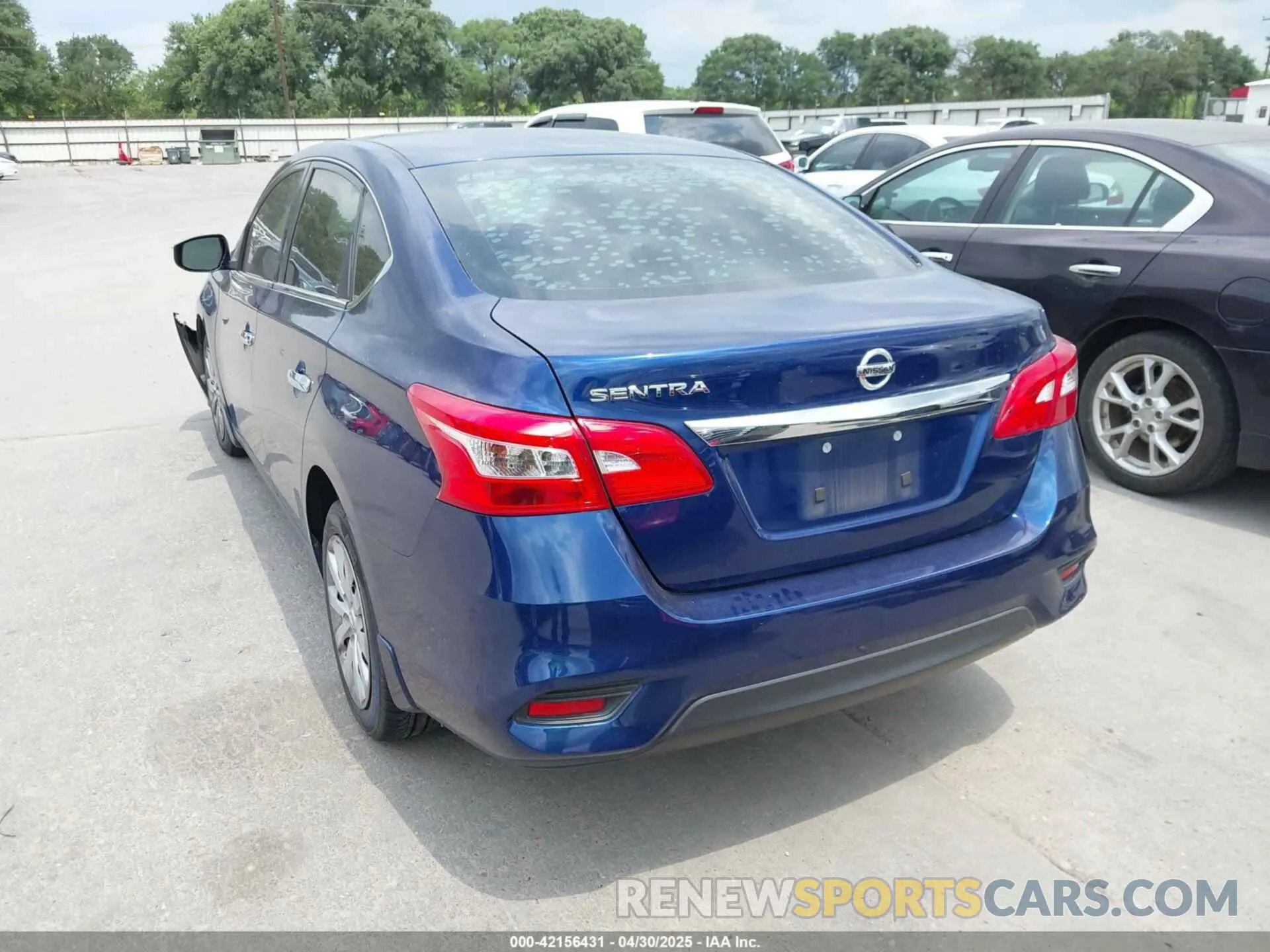 3 fotografías del automóvil dañado 3N1AB7AP5KY344986 NISSAN SENTRA 2019