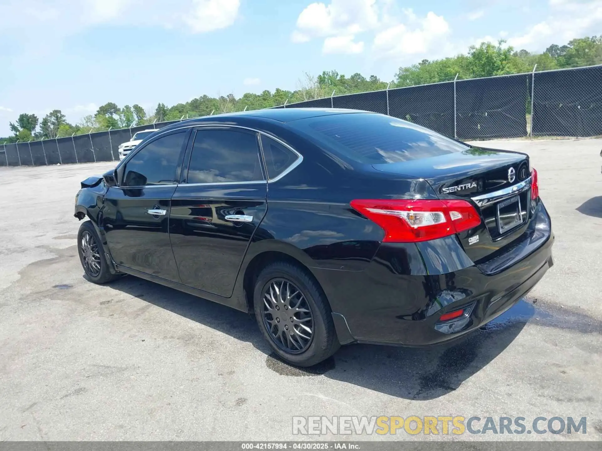 3 fotografías del automóvil dañado 3N1AB7AP5KY345992 NISSAN SENTRA 2019