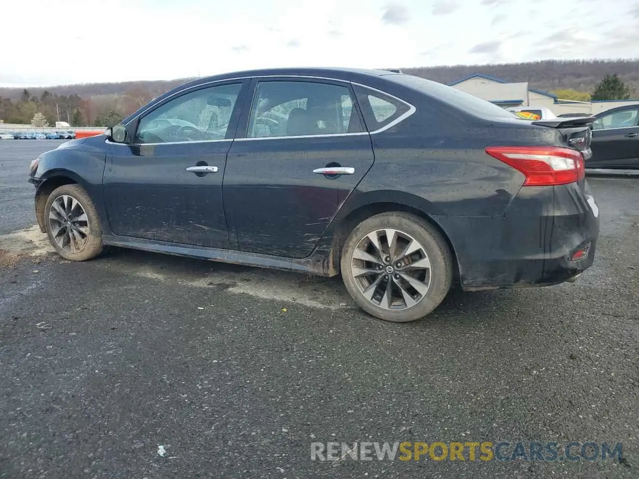 2 fotografías del automóvil dañado 3N1AB7AP5KY361142 NISSAN SENTRA 2019