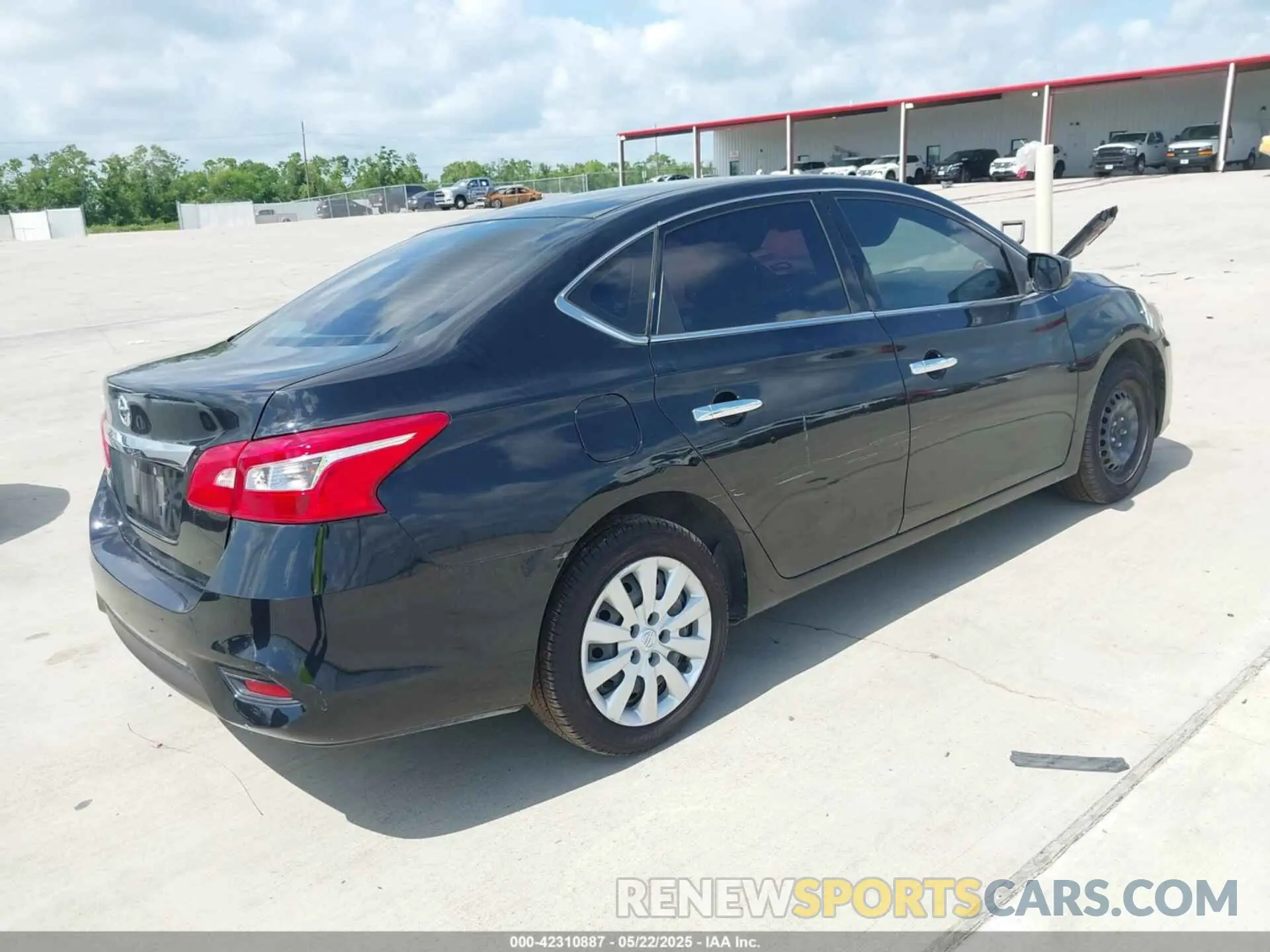 4 fotografías del automóvil dañado 3N1AB7AP5KY376952 NISSAN SENTRA 2019
