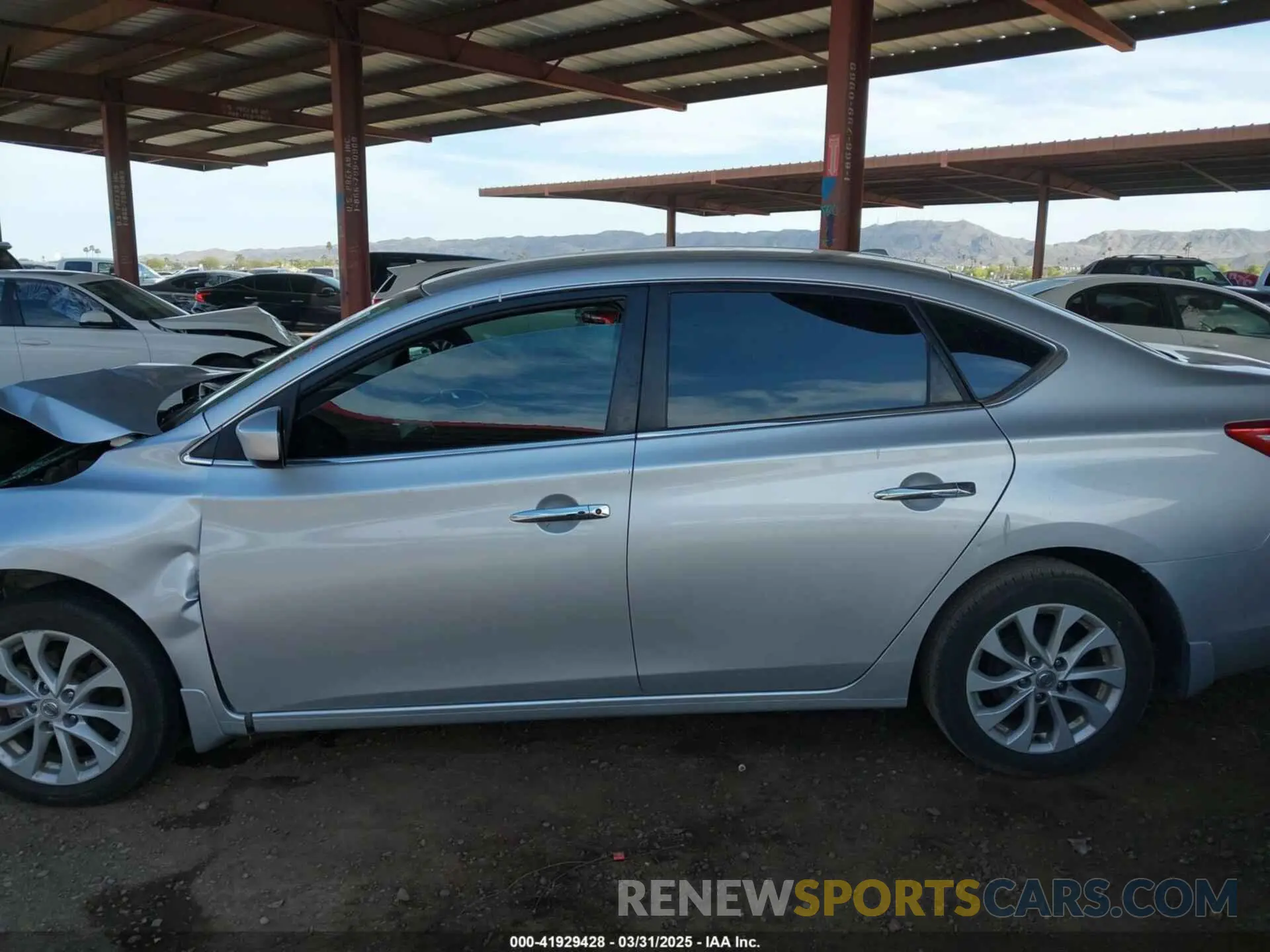 14 fotografías del automóvil dañado 3N1AB7AP5KY392360 NISSAN SENTRA 2019