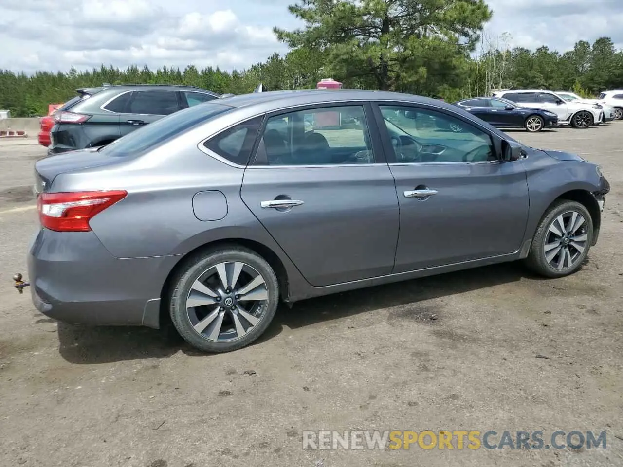 3 fotografías del automóvil dañado 3N1AB7AP5KY444702 NISSAN SENTRA 2019