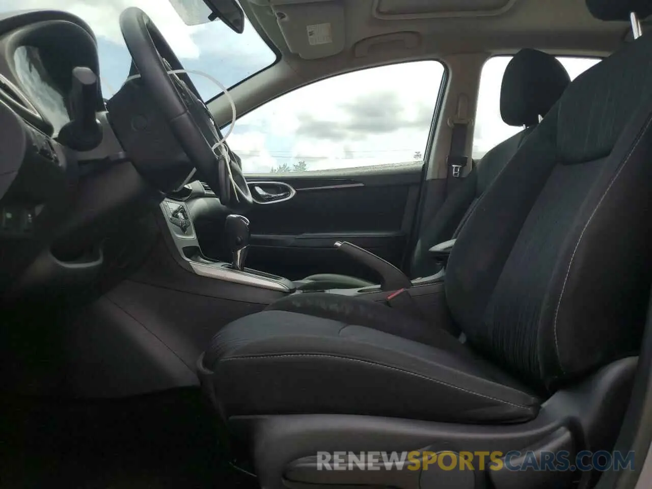 7 fotografías del automóvil dañado 3N1AB7AP5KY444702 NISSAN SENTRA 2019