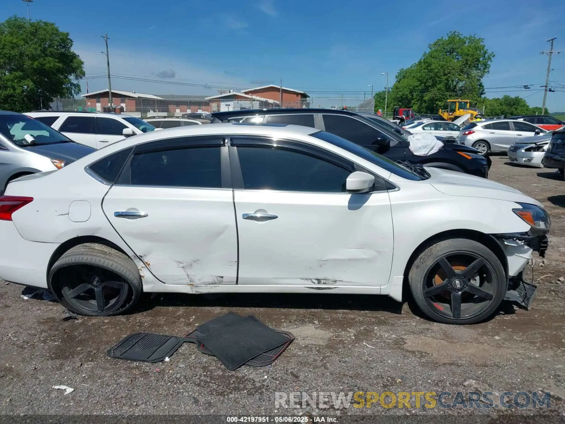 14 fotografías del automóvil dañado 3N1AB7AP5KY455635 NISSAN SENTRA 2019