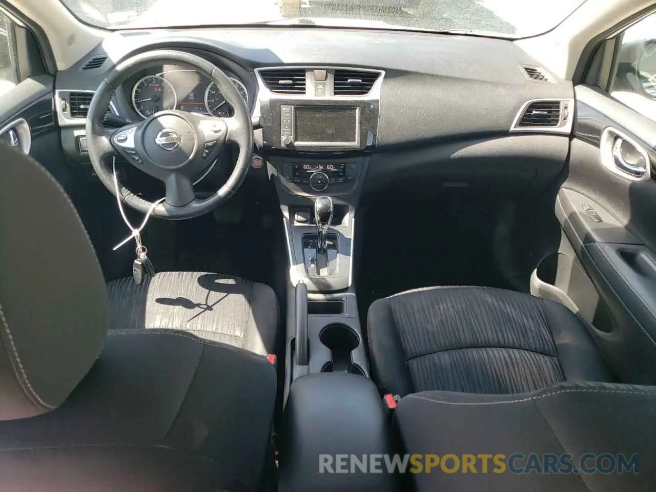 8 fotografías del automóvil dañado 3N1AB7AP6KL607998 NISSAN SENTRA 2019