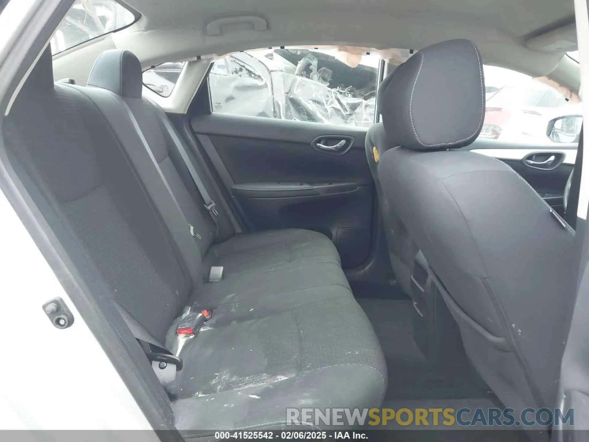 8 fotografías del automóvil dañado 3N1AB7AP6KY218023 NISSAN SENTRA 2019
