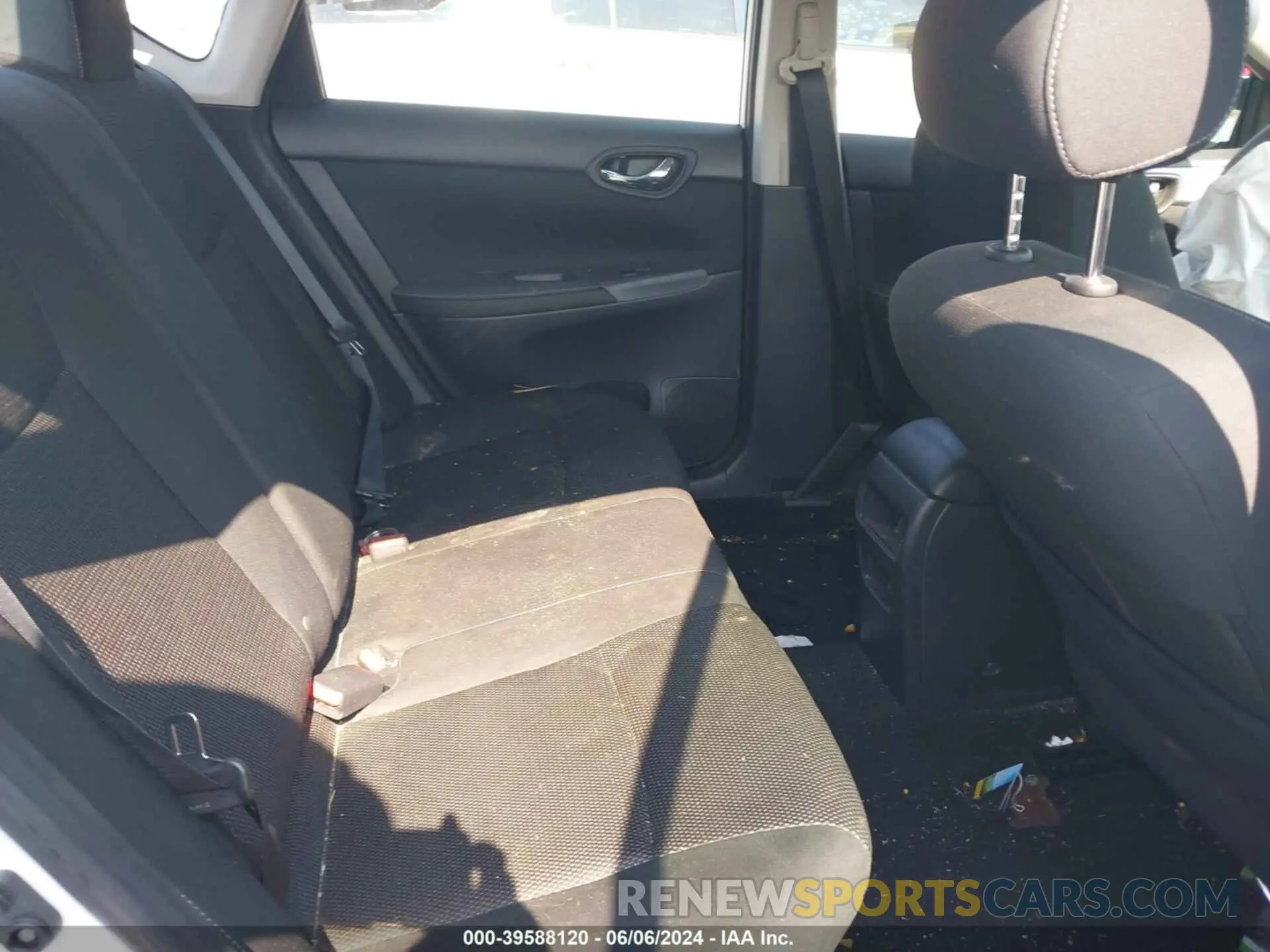 8 fotografías del automóvil dañado 3N1AB7AP6KY220449 NISSAN SENTRA 2019