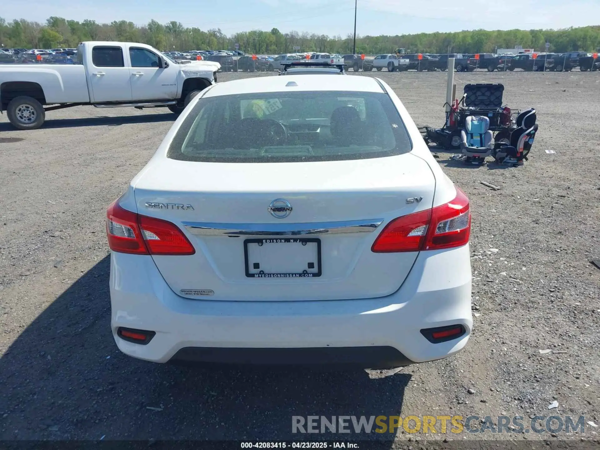 16 fotografías del automóvil dañado 3N1AB7AP6KY239955 NISSAN SENTRA 2019
