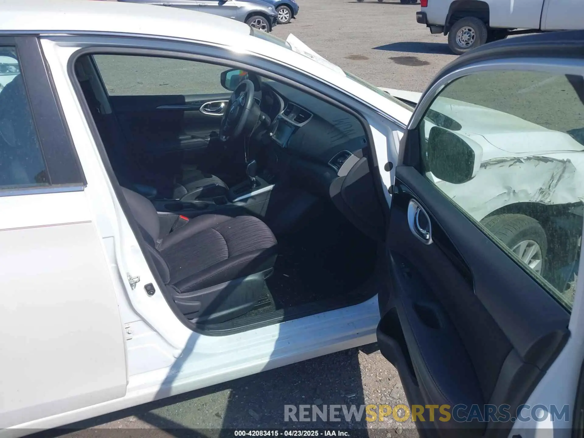 5 fotografías del automóvil dañado 3N1AB7AP6KY239955 NISSAN SENTRA 2019