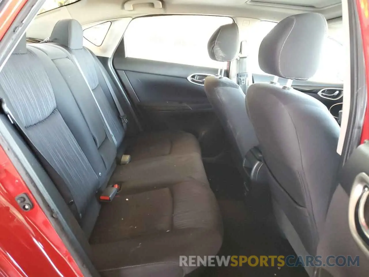 10 fotografías del automóvil dañado 3N1AB7AP6KY244637 NISSAN SENTRA 2019