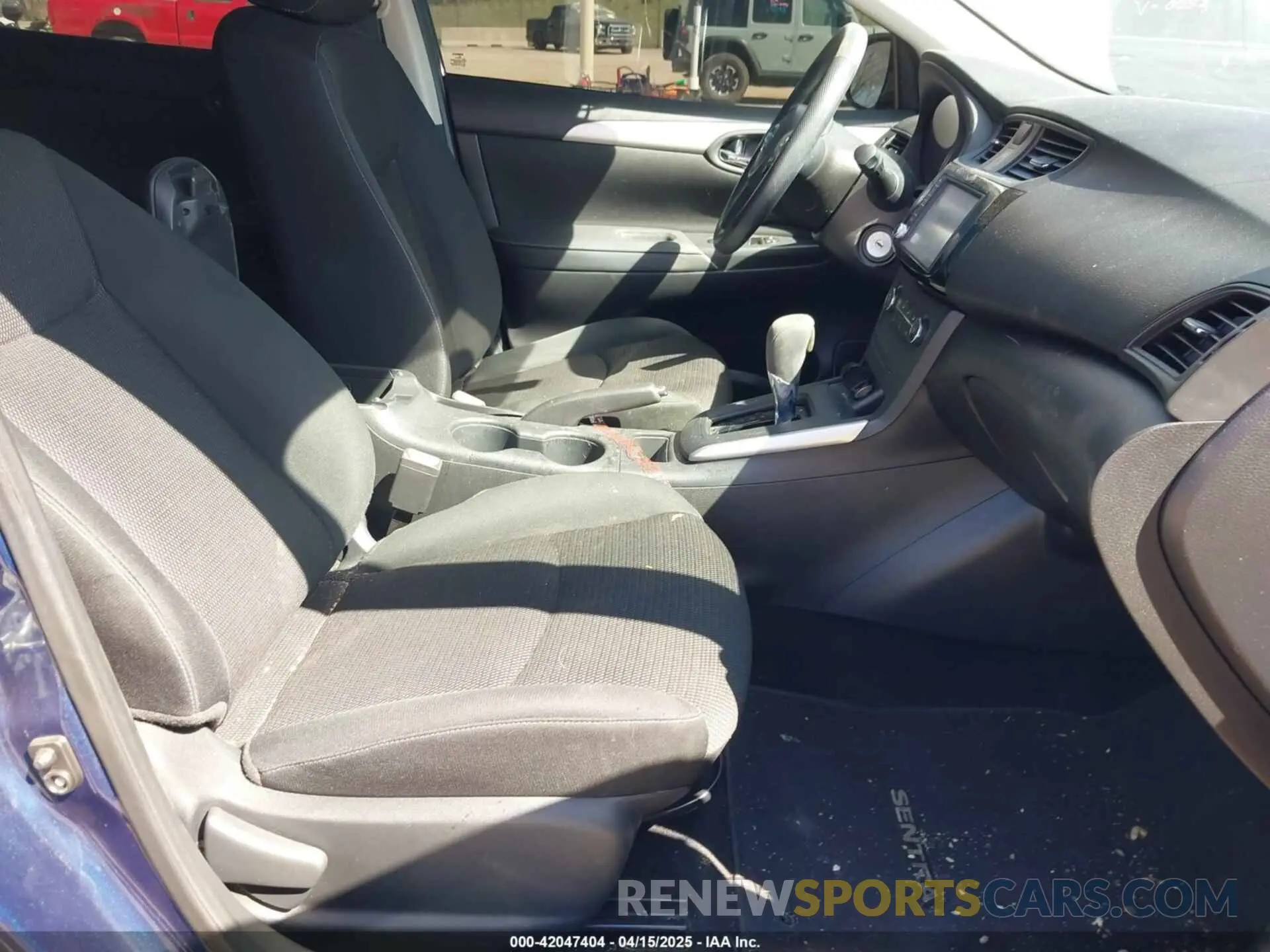 5 fotografías del automóvil dañado 3N1AB7AP6KY248123 NISSAN SENTRA 2019
