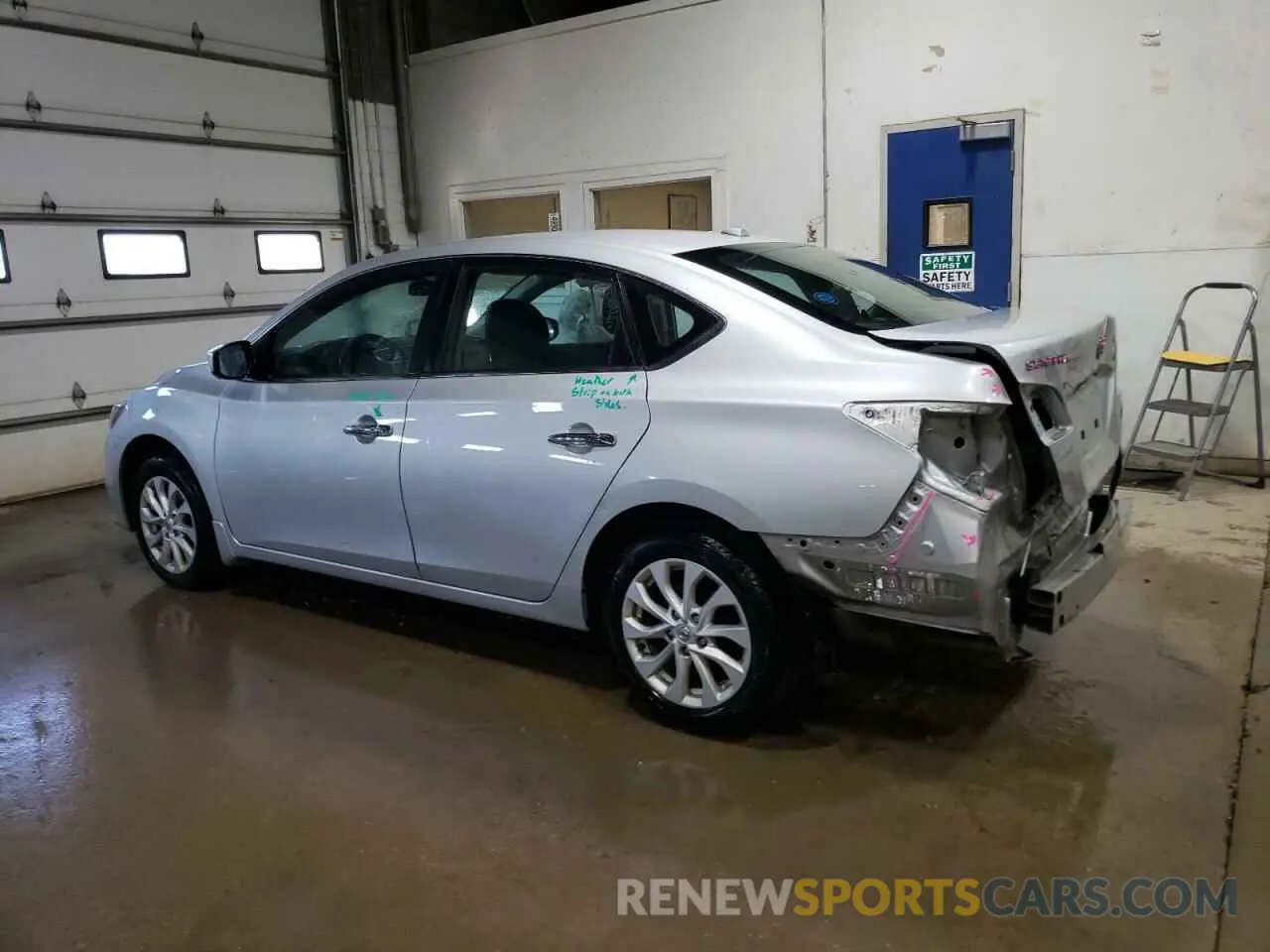 2 fotografías del automóvil dañado 3N1AB7AP6KY250194 NISSAN SENTRA 2019