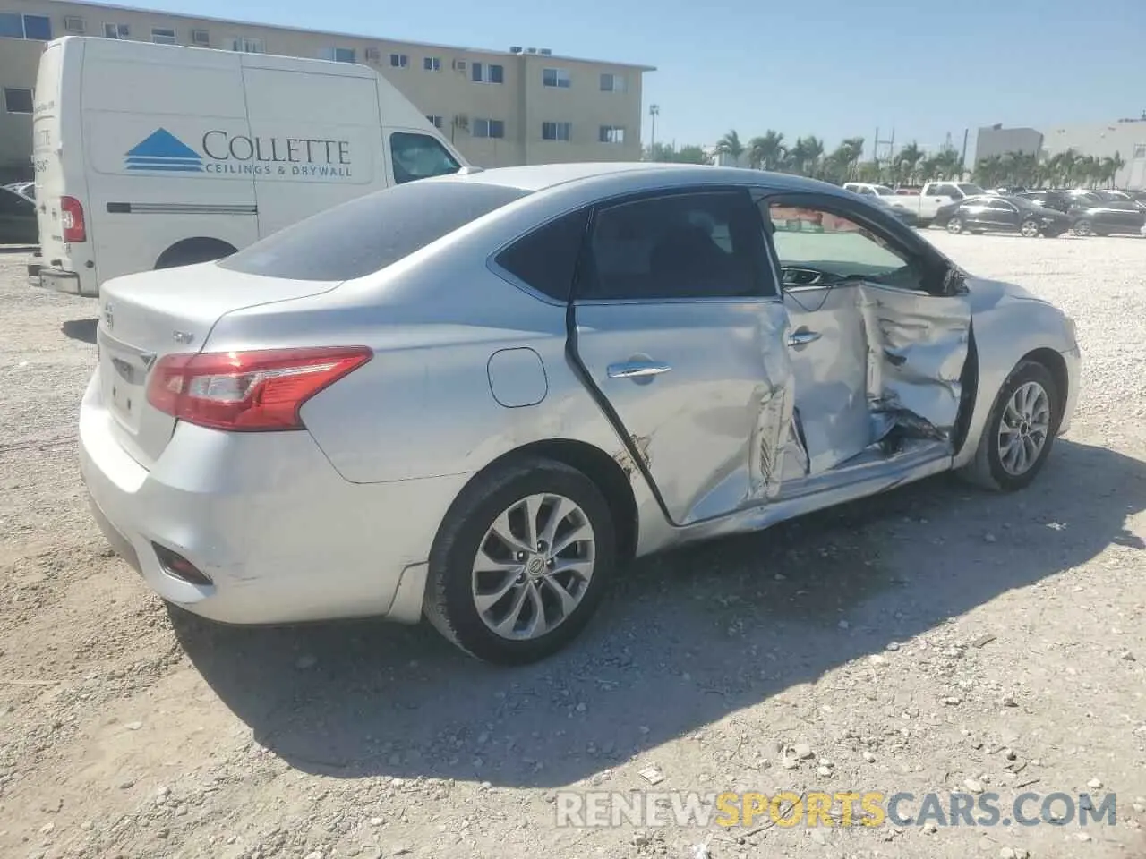 3 fotografías del automóvil dañado 3N1AB7AP6KY285611 NISSAN SENTRA 2019