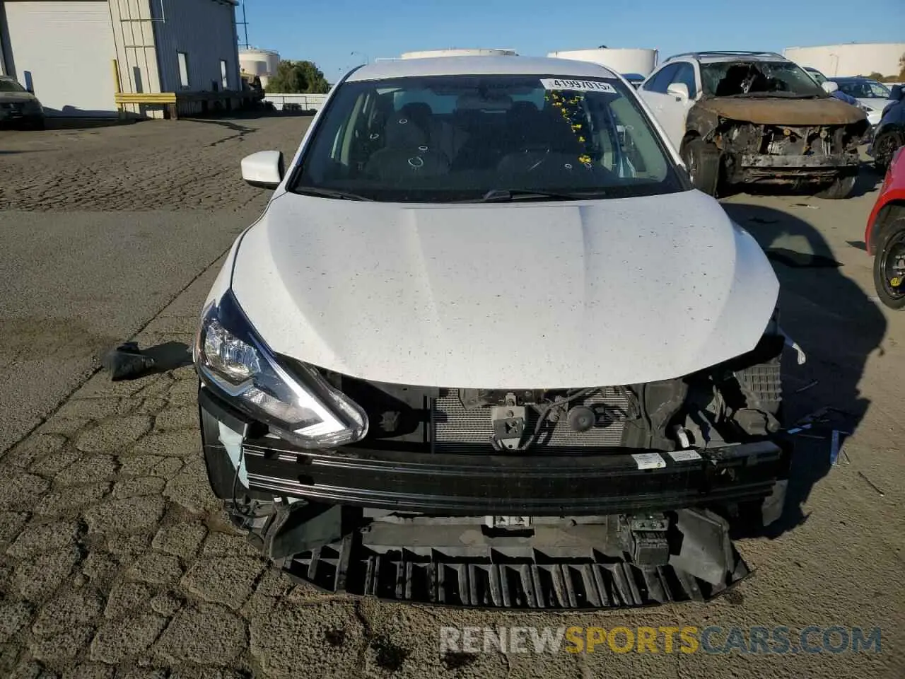 5 fotografías del automóvil dañado 3N1AB7AP6KY315495 NISSAN SENTRA 2019