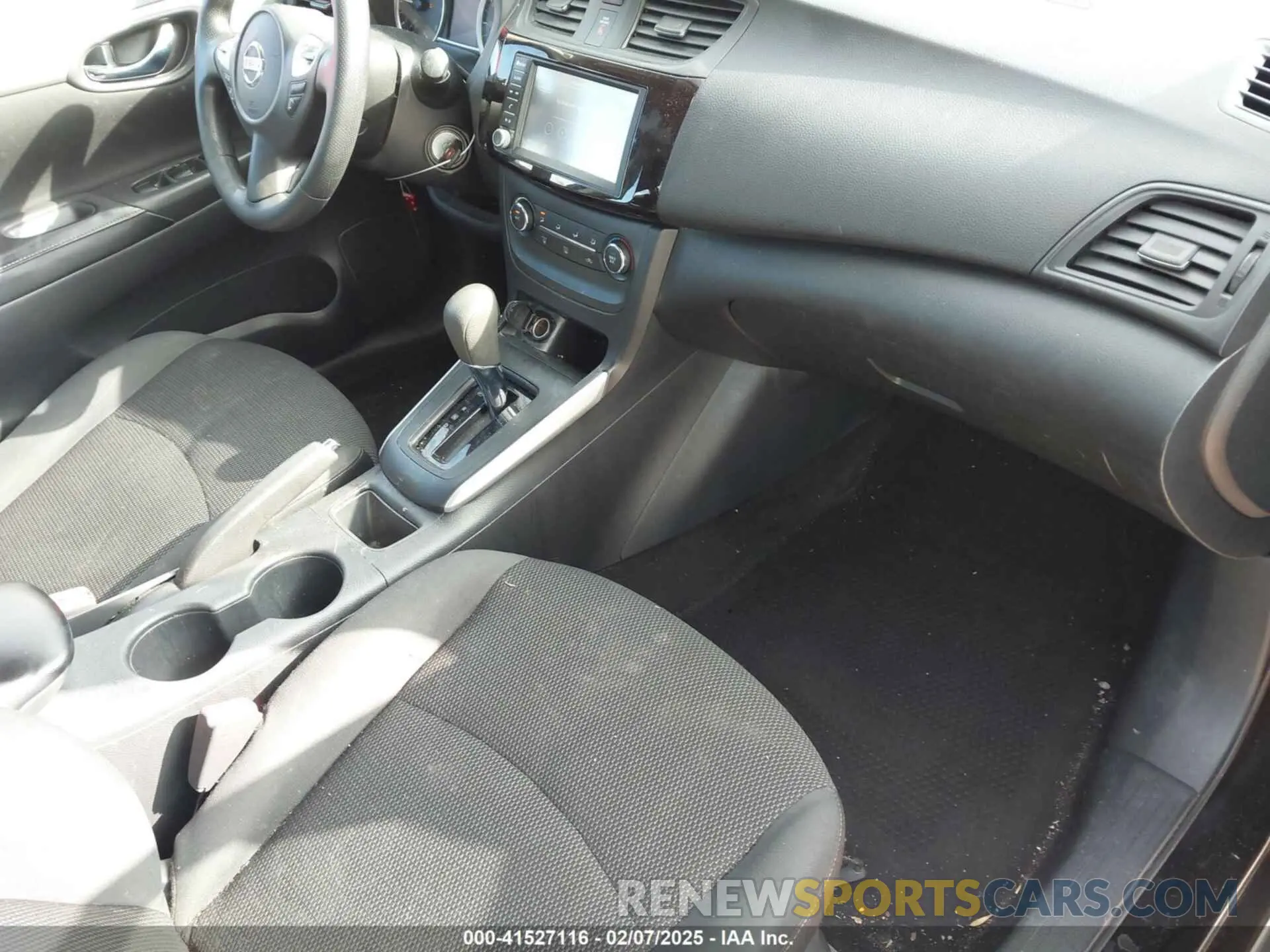 5 fotografías del automóvil dañado 3N1AB7AP6KY333334 NISSAN SENTRA 2019