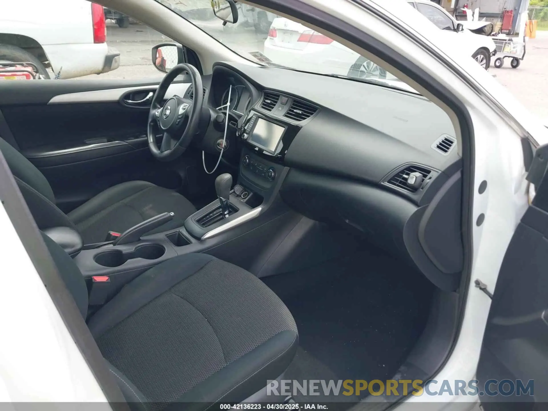 5 fotografías del automóvil dañado 3N1AB7AP6KY335665 NISSAN SENTRA 2019