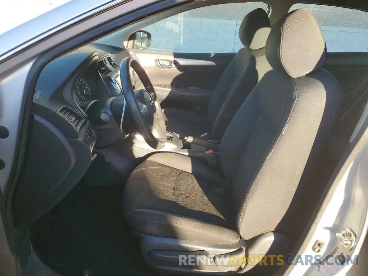 7 fotografías del automóvil dañado 3N1AB7AP6KY341188 NISSAN SENTRA 2019