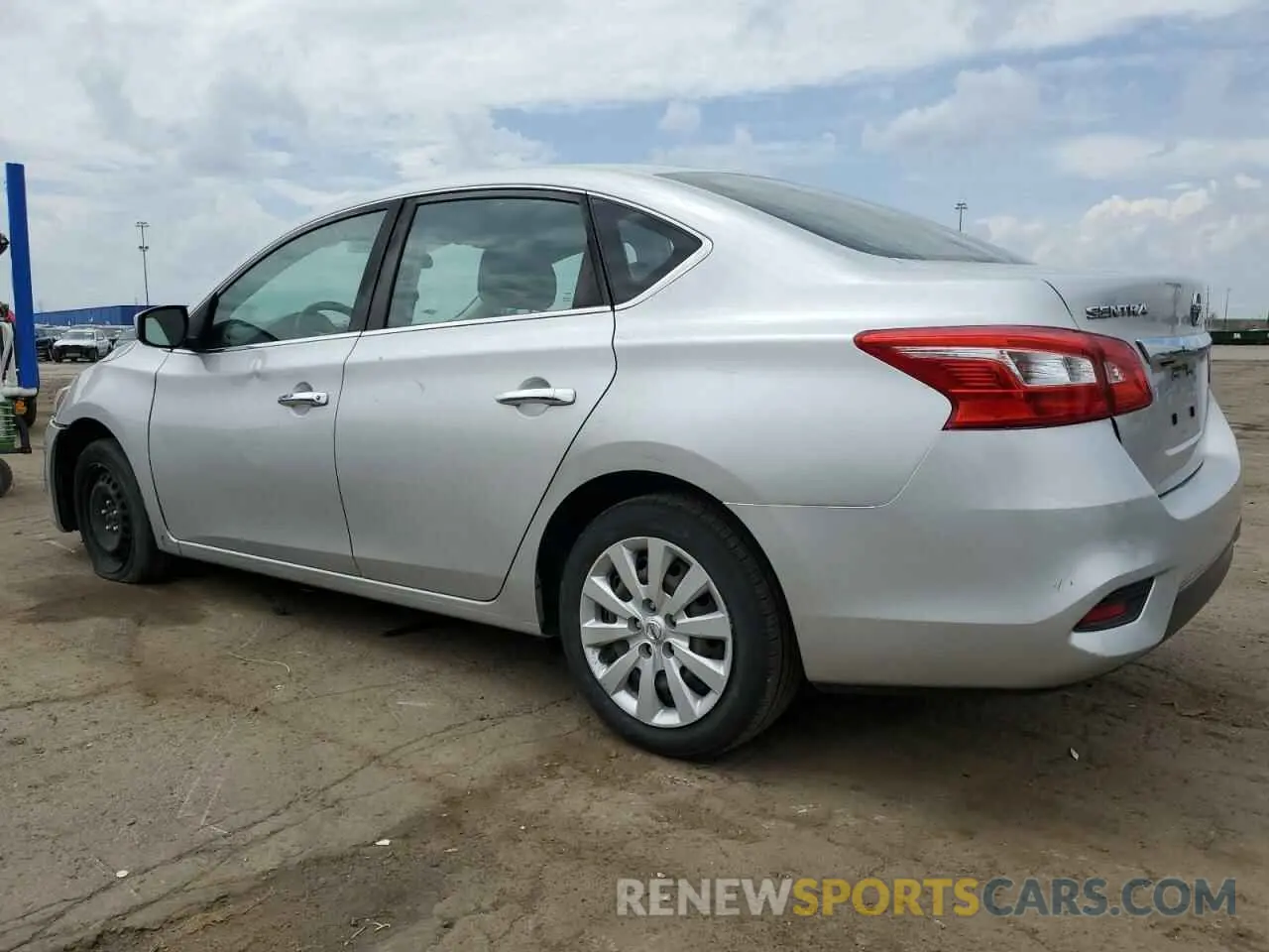 2 fotografías del automóvil dañado 3N1AB7AP6KY370187 NISSAN SENTRA 2019