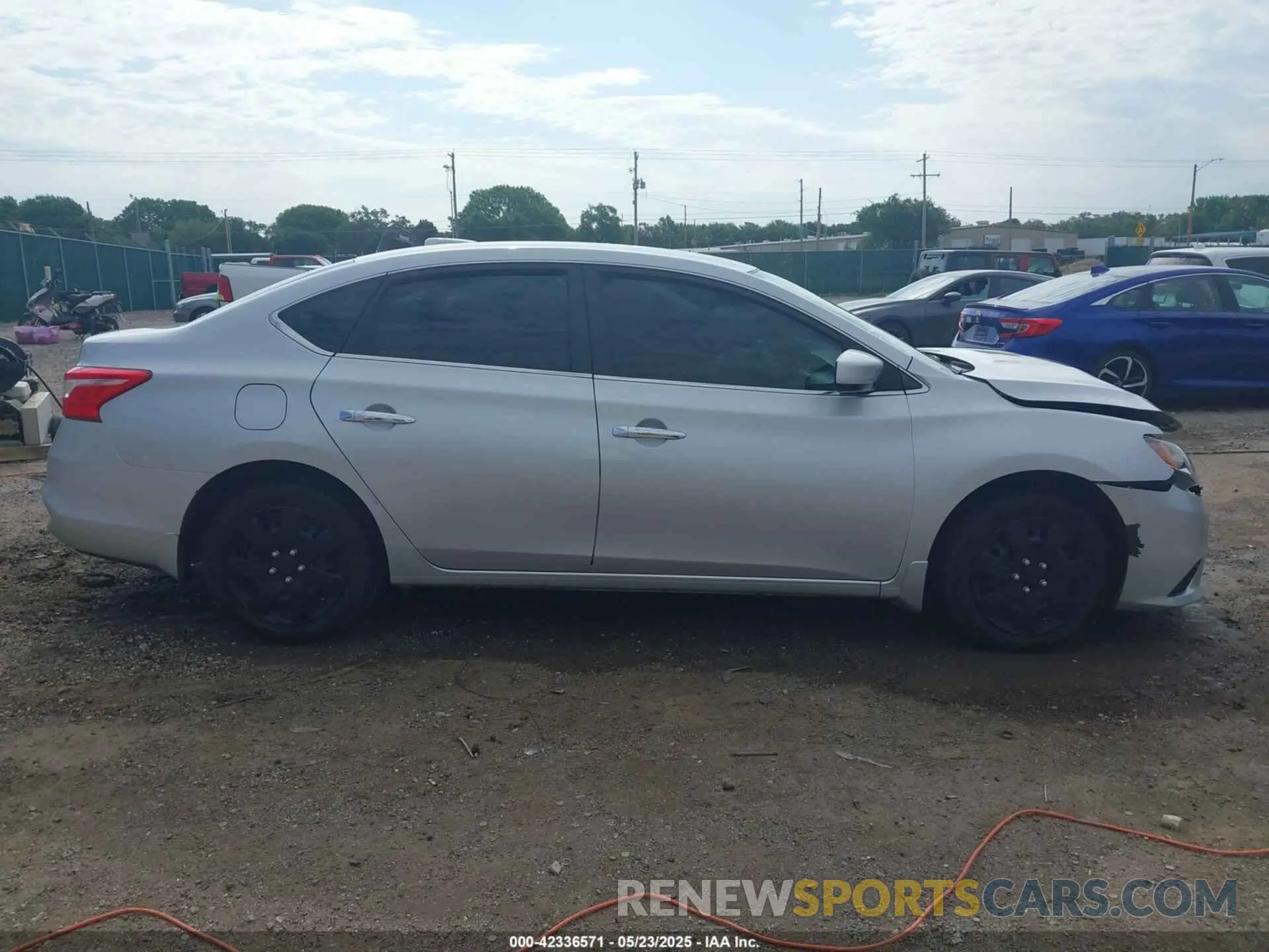 13 fotografías del automóvil dañado 3N1AB7AP6KY410459 NISSAN SENTRA 2019